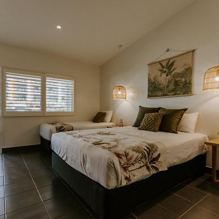 Yeppoon Surfside Motel Buitenkant foto