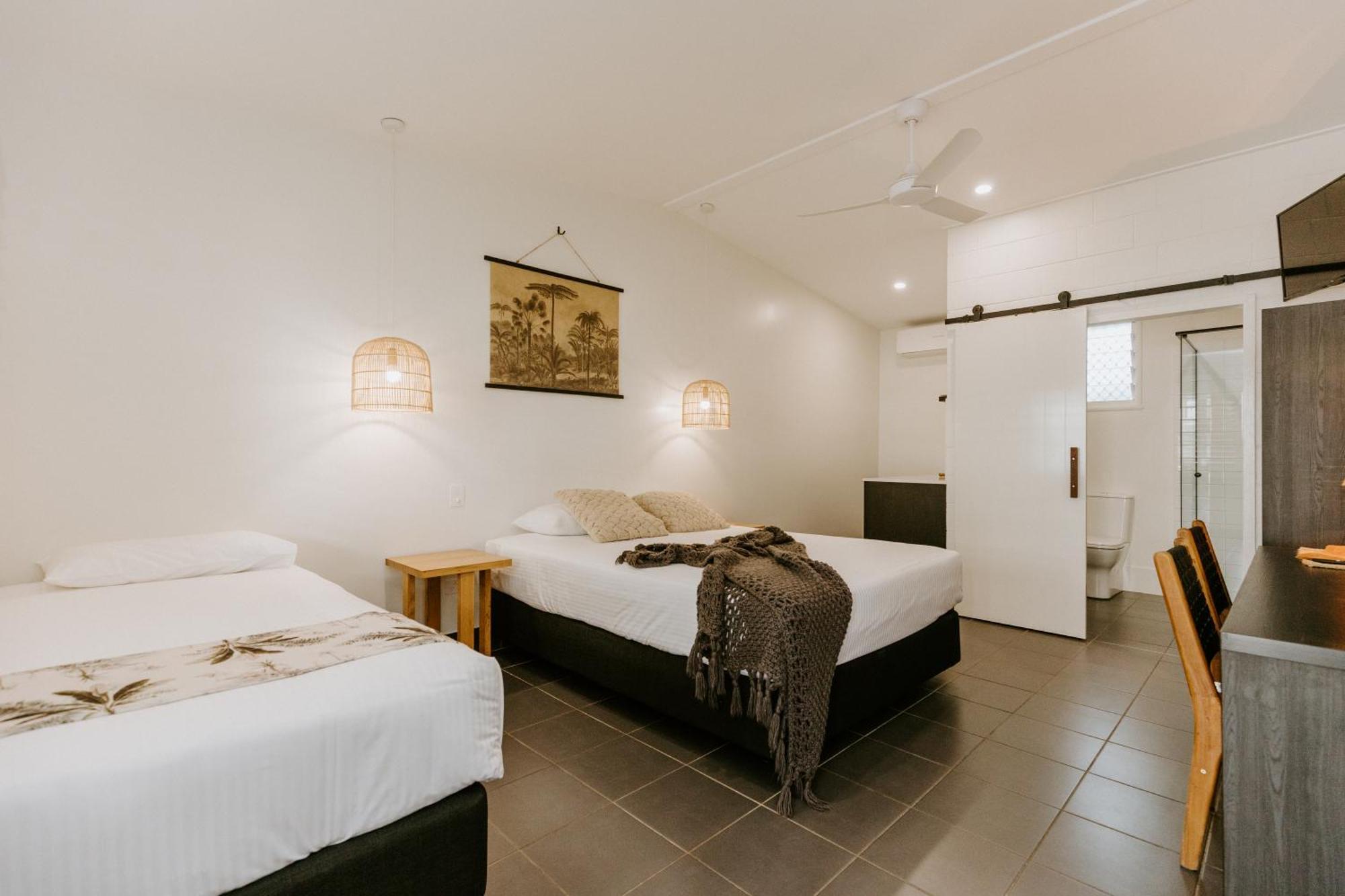 Yeppoon Surfside Motel Buitenkant foto