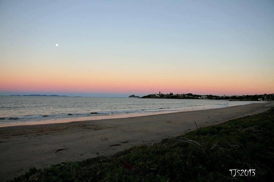 Yeppoon Surfside Motel Buitenkant foto